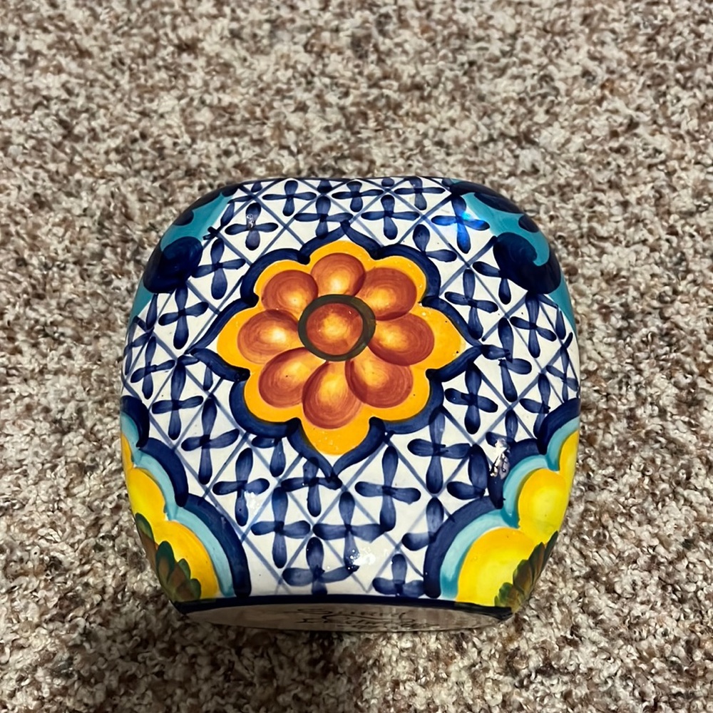 Vintage Costa Rican Oval Pottery Vase by artist Suraj. 1997. EUC.